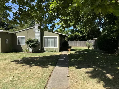 Exterior - 2264 Paris Ave, Redding, CA 96001 photo 2 of 8