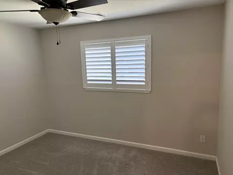 Bedroom - 2264 Paris Ave, Redding, CA 96001 photo 2 of 3