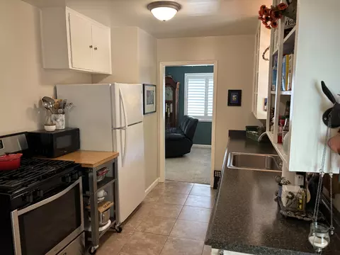 Kitchen - 2264 Paris Ave, Redding, CA 96001 photo 1 of 4
