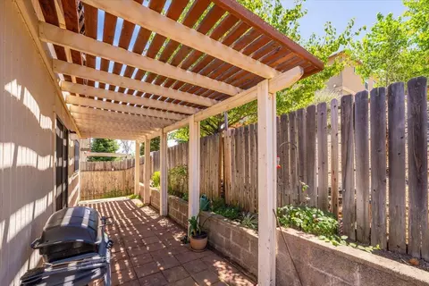 688 Buckthorn Dr, Redding, CA 96003 photo 30
