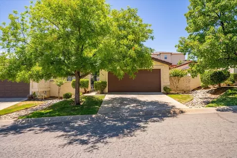 688 Buckthorn Dr, Redding, CA 96003