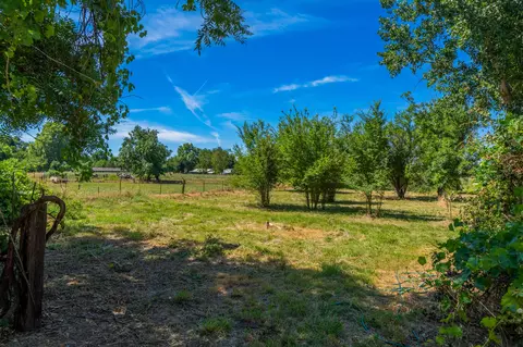 5636 Pleasant View Dr, Anderson, CA 96007 photo 33