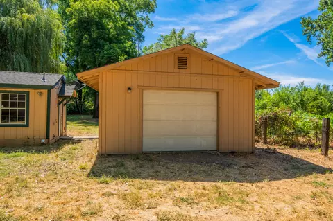 5636 Pleasant View Dr, Anderson, CA 96007 photo 29