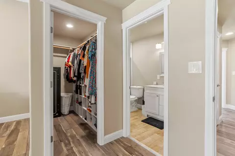 11369 Menlo Way, Redding, CA 96003 photo 17