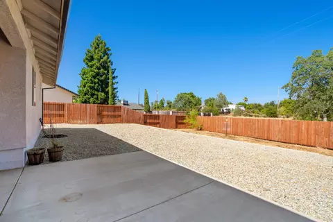 11369 Menlo Way, Redding, CA 96003 photo 26