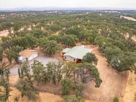 12560 Moon Shadow Ranch Rd, Red Bluff, CA 96080 photo 4