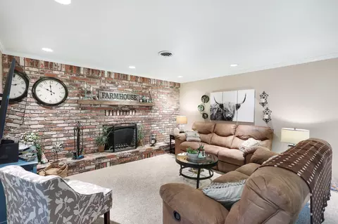6752 El Camino Dr, Redding, CA 96001 photo 12