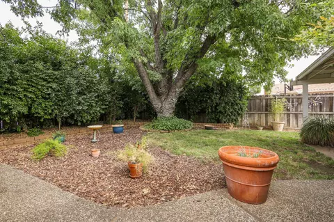 6752 El Camino Dr, Redding, CA 96001 photo 25