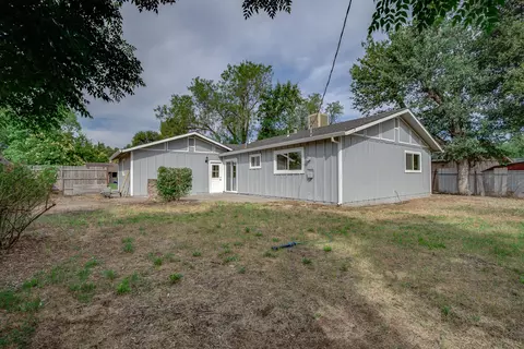 1437 Hemlock Ave, Anderson, CA 96007 photo 24