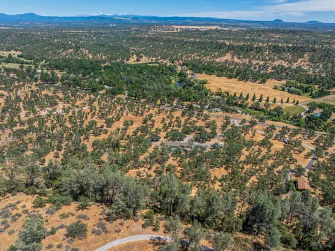 View/Area - 10852 Oak Run Rd, Oak Run, CA 96069 photo 8 of 20