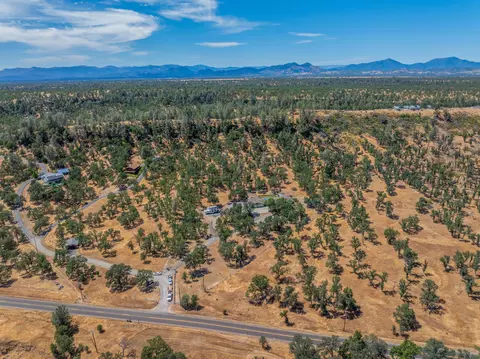 View/Area - 10852 Oak Run Rd, Oak Run, CA 96069 photo 15 of 20