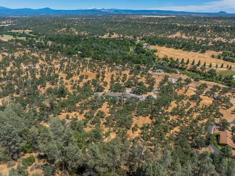 View/Area - 10852 Oak Run Rd, Oak Run, CA 96069 photo 9 of 20