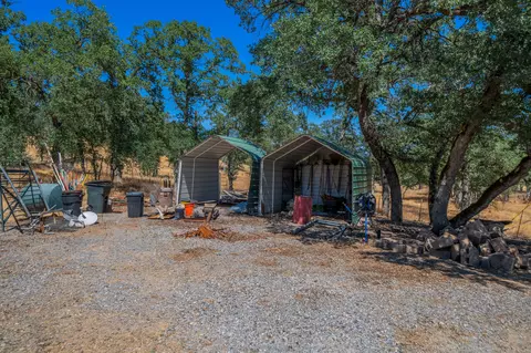Exterior - 10852 Oak Run Rd, Oak Run, CA 96069 photo 32 of 33