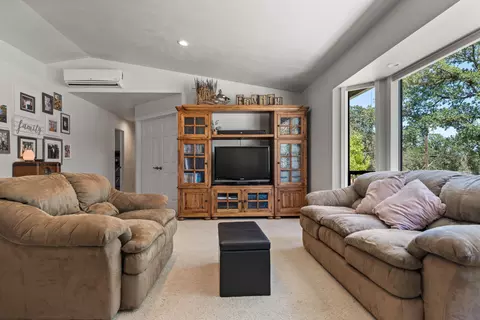Living - 10852 Oak Run Rd, Oak Run, CA 96069 photo 2 of 5