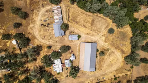 10196 Old Oregon Trl, Redding, CA 96003 photo 11