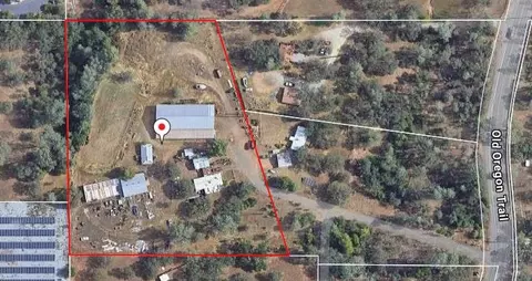 10196 Old Oregon Trl, Redding, CA 96003 photo 12