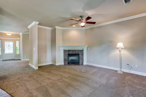 Living - 5842 Fairmont Dr, Redding, CA 96003 photo 4 of 7