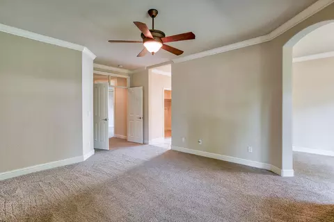 Bedroom - 5842 Fairmont Dr, Redding, CA 96003 photo 1 of 4