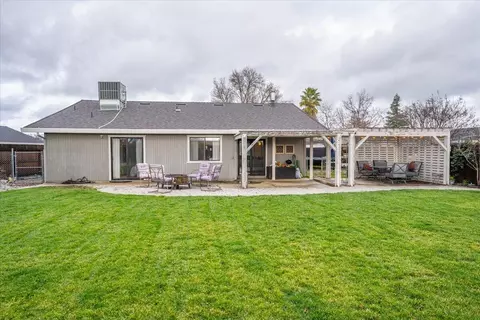 132 Justin Way, Redding, CA 96003 photo 40