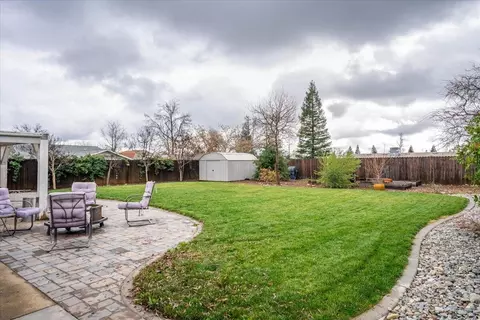 132 Justin Way, Redding, CA 96003 photo 37