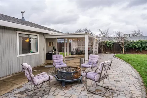 132 Justin Way, Redding, CA 96003 photo 36