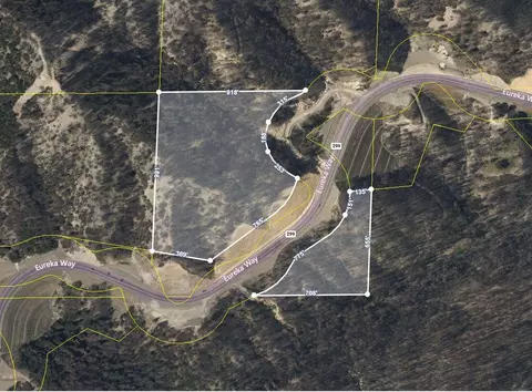 9251 State Highway 299w, Shasta, CA 96087