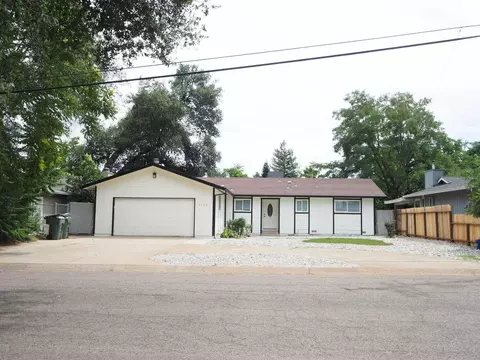 1135 Echo Rd, Redding, CA 96002