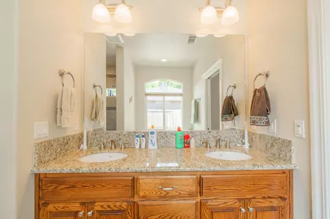 3272 Miramar Way, Redding, CA 96001 photo 16