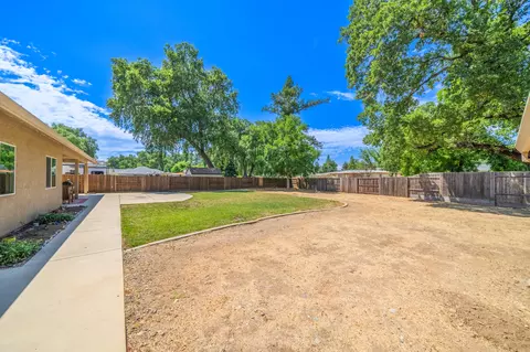3272 Miramar Way, Redding, CA 96001 photo 29