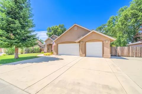 3272 Miramar Way, Redding, CA 96001 photo 2