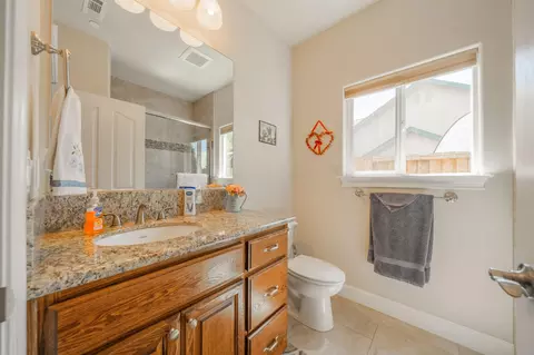 3272 Miramar Way, Redding, CA 96001 photo 19