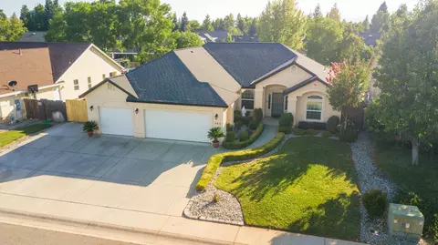 View/Area - 562 Centavo Way, Redding, CA 96003 photo 5 of 5