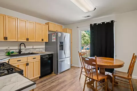 Kitchen - 2270 Corona St, Redding, CA 96002 photo 3 of 3