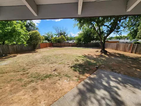 2280 Victor Ave, Redding, CA 96002 photo 27