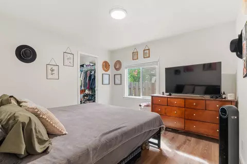 Bedroom - 3256 Silver St, Anderson, CA 96007 photo 2 of 3