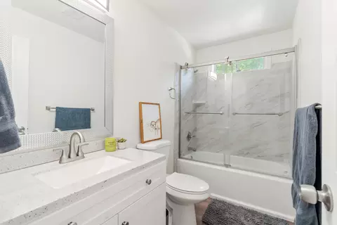 Bath - 3256 Silver St, Anderson, CA 96007 photo 2 of 2