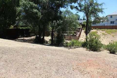 3763 Sunlight Ct, Redding, CA 96001 photo 8