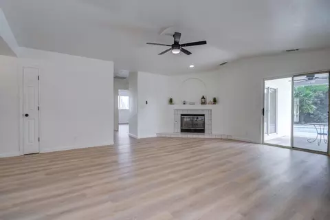 3035 Howard Dr, Redding, CA 96001 photo 15