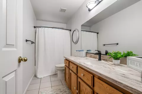2876 Antigua Dr, Redding, CA 96003 photo 13