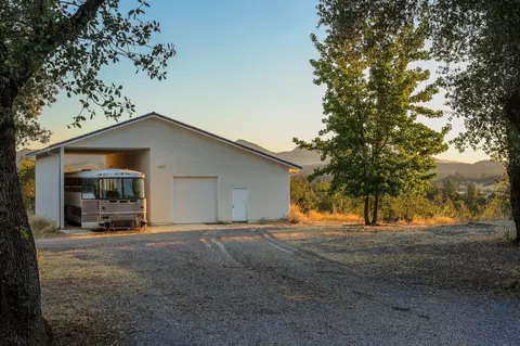 Exterior - 21734 Joy Ln, Redding, CA 96003 photo 13 of 37