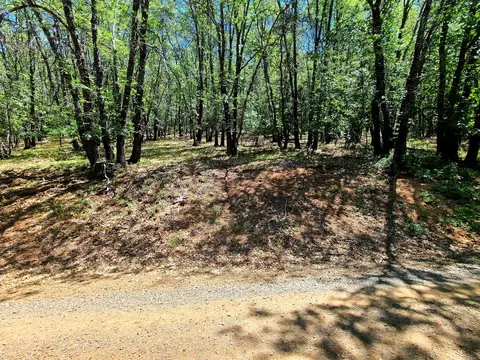Aspen Dr, Weed, CA 96094 photo 8
