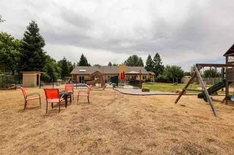 Exterior - 28357 Whippoorwill Cir, Shingletown, CA 96088 photo 34 of 40
