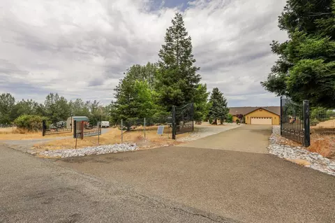 Exterior - 28357 Whippoorwill Cir, Shingletown, CA 96088 photo 28 of 40