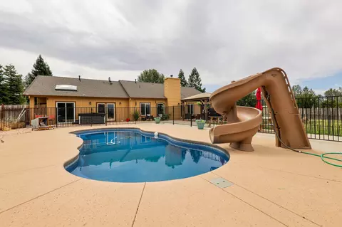 Exterior - 28357 Whippoorwill Cir, Shingletown, CA 96088 photo 10 of 40
