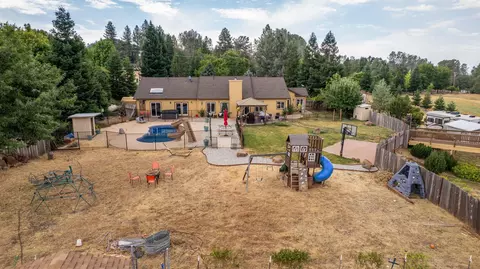Exterior - 28357 Whippoorwill Cir, Shingletown, CA 96088 photo 15 of 40