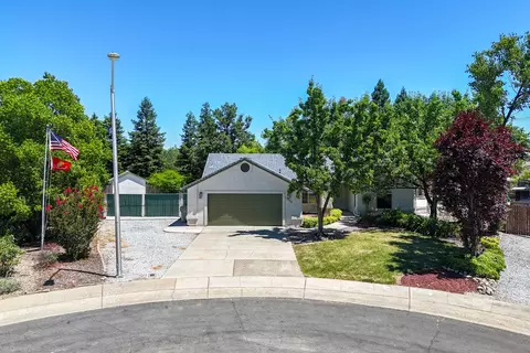 19399 Richsan Ct, Redding, CA 96003