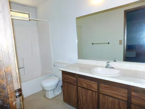 Bath - 37384 Bailey Ave, Burney, CA 96013 photo 2 of 2