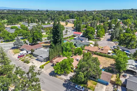 2285 Snow Ln, Redding, CA 96001 photo 40