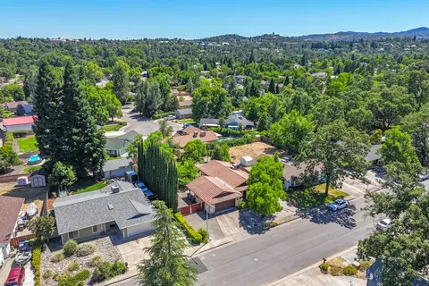 2285 Snow Ln, Redding, CA 96001 photo 39