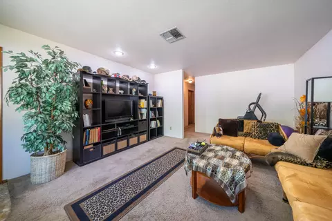 2285 Snow Ln, Redding, CA 96001 photo 11